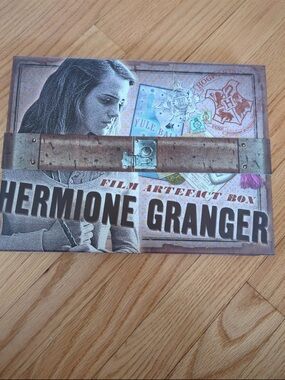 Hermione Granger Harry Potter Film Artifact Box BRAND NEw